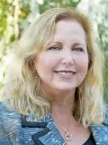 Dr. Jayma Claus, DDS