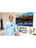 Dr. Stanley Weiss, DDS