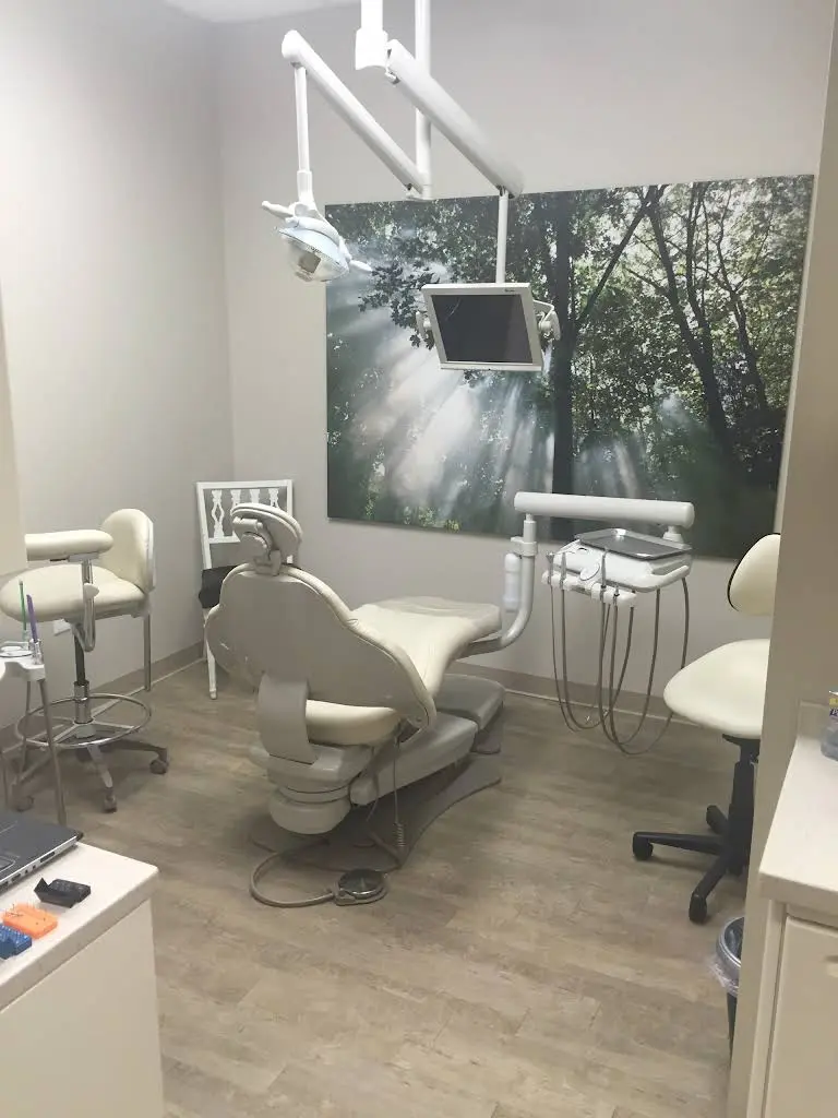 Central Park Dentistry - Professional dental clinic exterior with modern facilities