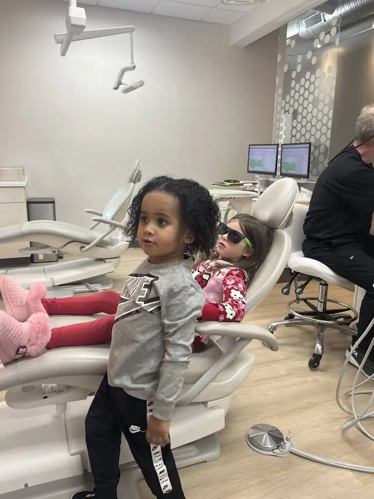 Honey Bee Pediatric Dental Co. - Professional dental clinic exterior with modern facilities