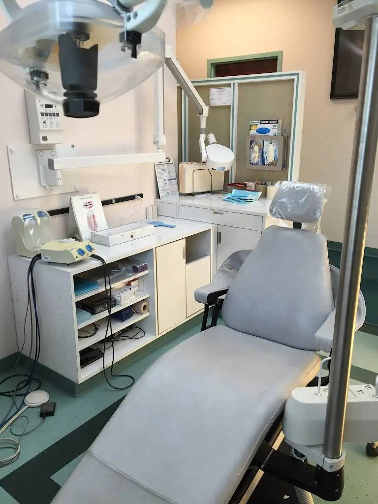 A.I.R. Dentalplex - Professional dental clinic exterior with modern facilities