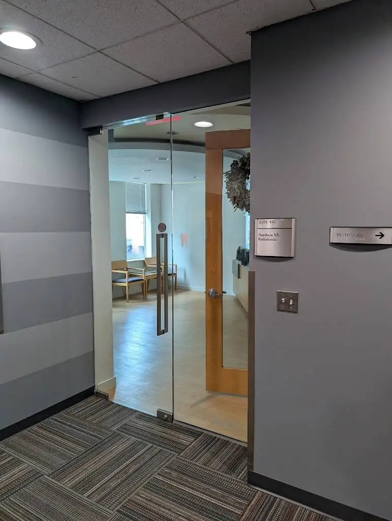 Northern Virginia Endodontic Associates - Dr. Robert A. Cheron, DMD, MS - Professional dental clinic exterior with modern facilities