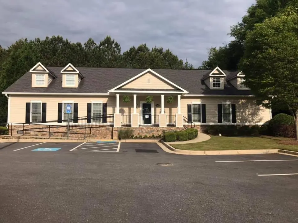 Atlanta West Periodontics and Dental Implants - Professional dental clinic exterior with modern facilities