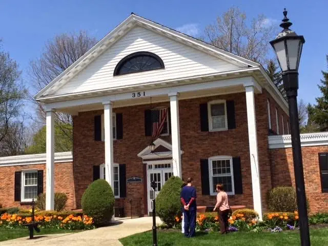 A.R. Wynnykiw, DDS, PLLC - Professional dental clinic exterior with modern facilities