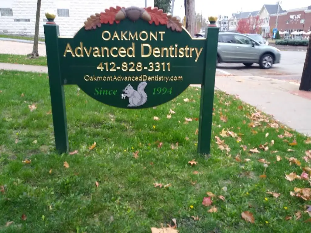 Oakmont Advanced Dentistry - Professional dental clinic exterior with modern facilities