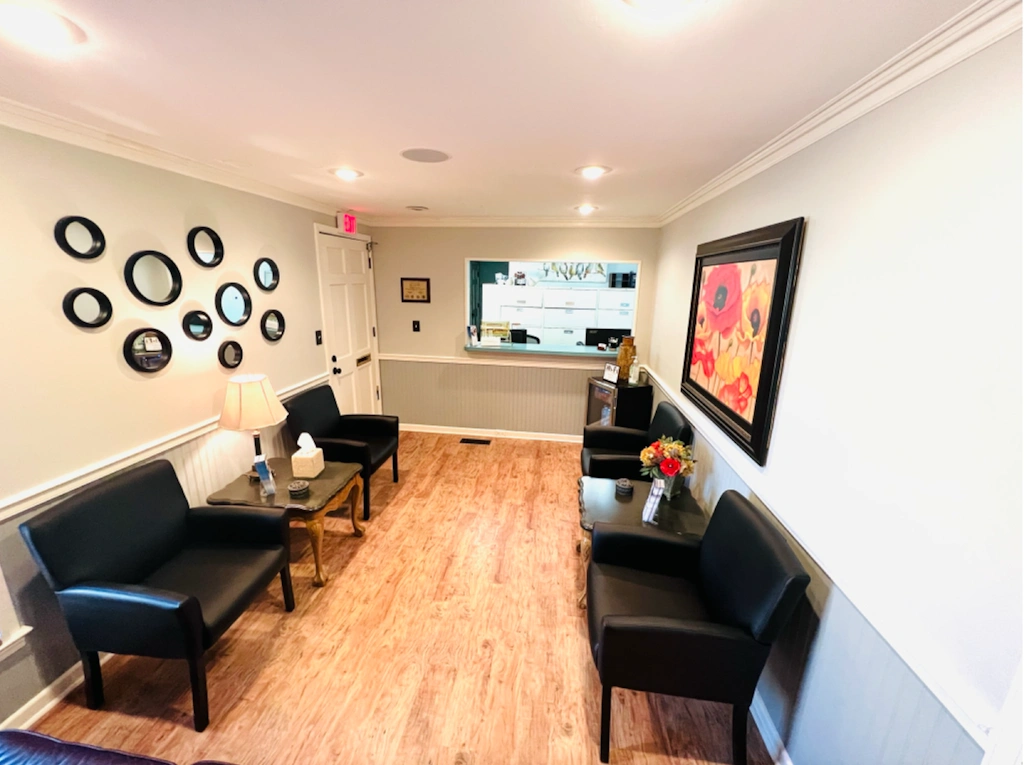 Cobb Dental Associates - Professional dental clinic exterior with modern facilities