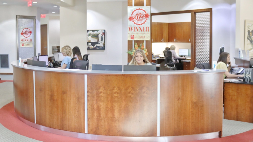 Verde Pointe Dental Associates - Professional dental clinic exterior with modern facilities