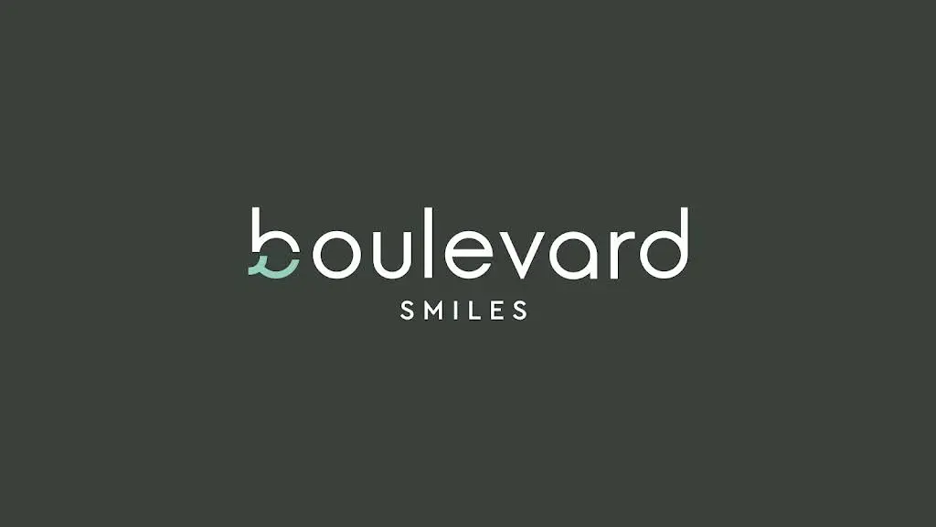 Boulevard Smiles