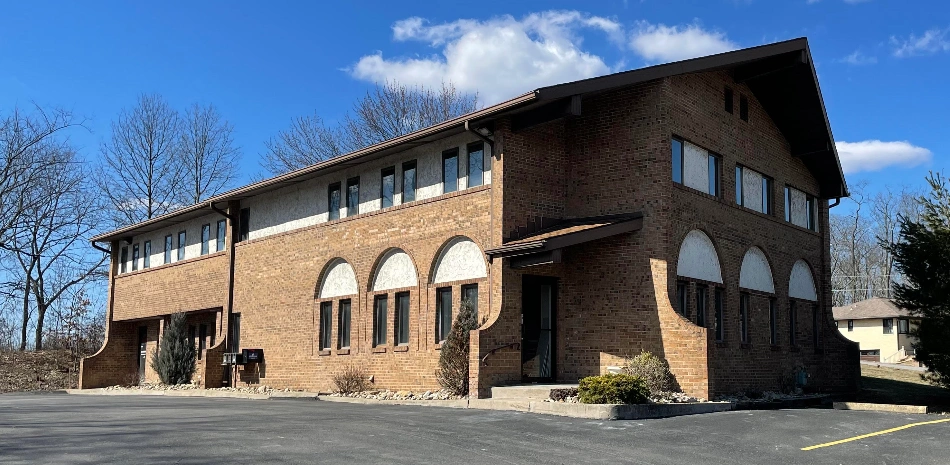 South Hills Dental Arts - Professional dental clinic exterior with modern facilities