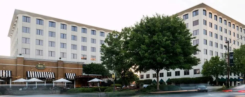 West Cobb Periodontics and Implant Dentistry - Professional dental clinic exterior with modern facilities