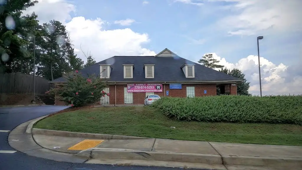 Edge Family Dentistry - Professional dental clinic exterior with modern facilities