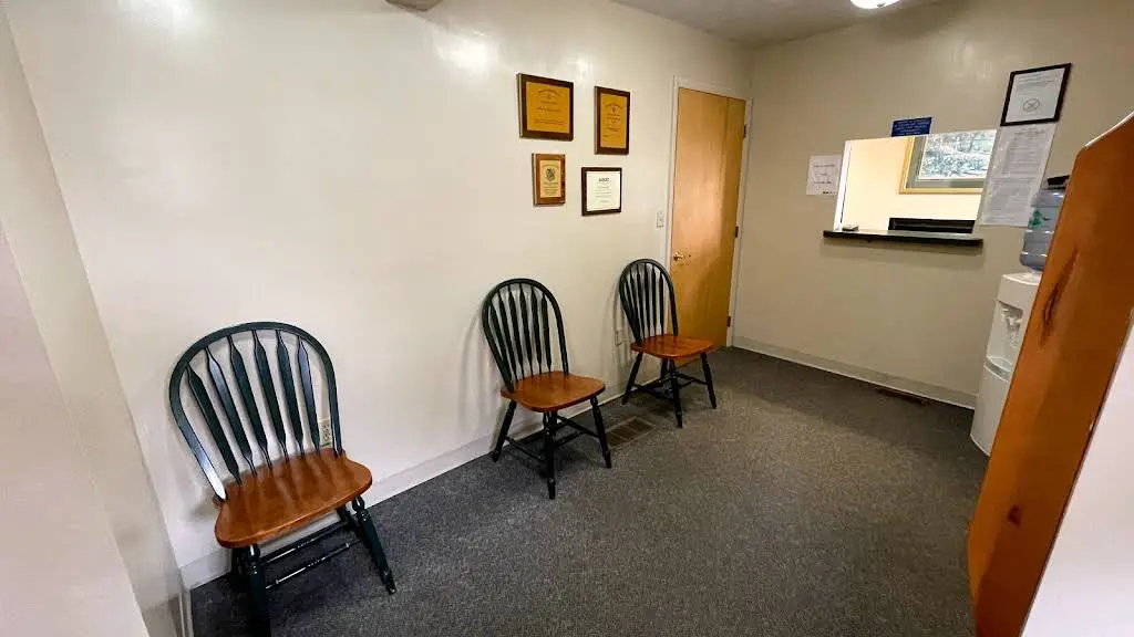 Jerry Tackett DMD - General Dentist - Professional dental clinic exterior with modern facilities