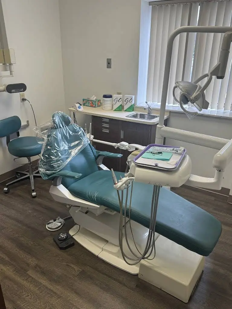 Pearl Dentistry of Bridgeville - Professional dental clinic exterior with modern facilities