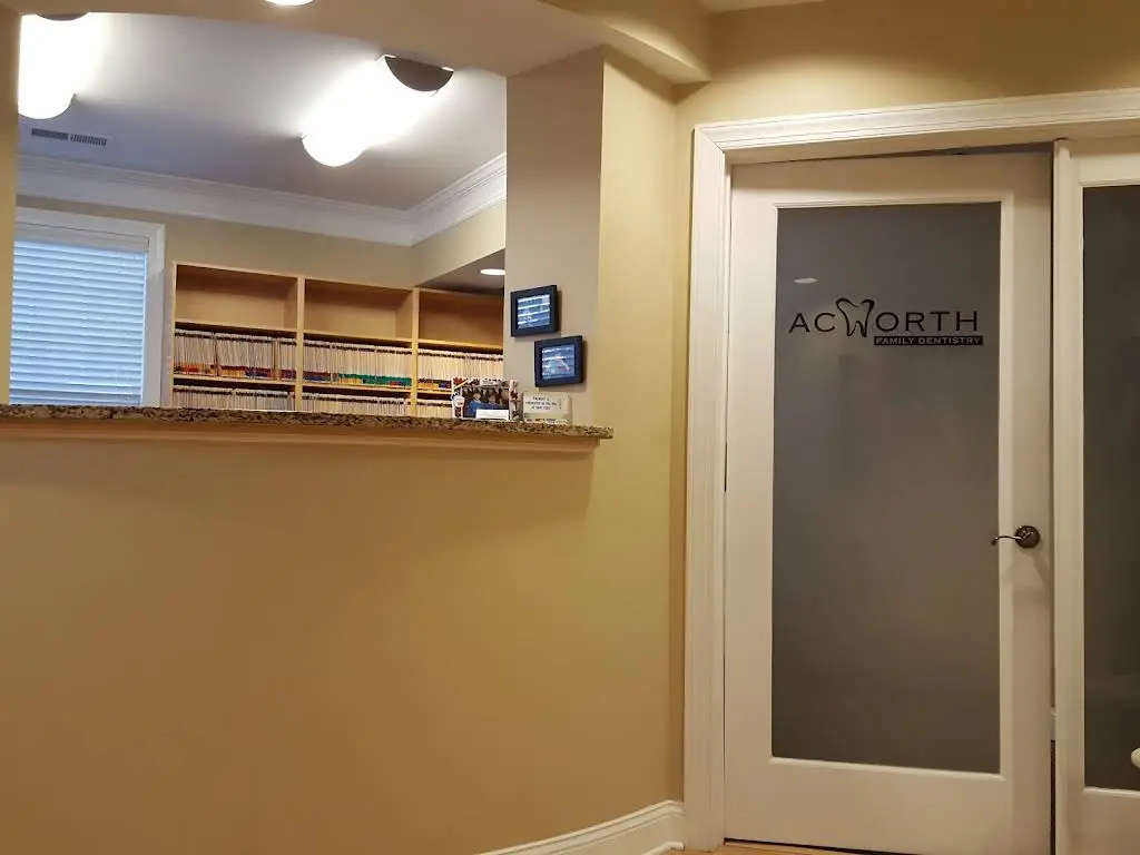 Acworth Family Dentistry - Professional dental clinic exterior with modern facilities