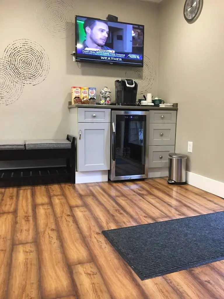 Elite Dentistry of Monroeville - Professional dental clinic exterior with modern facilities
