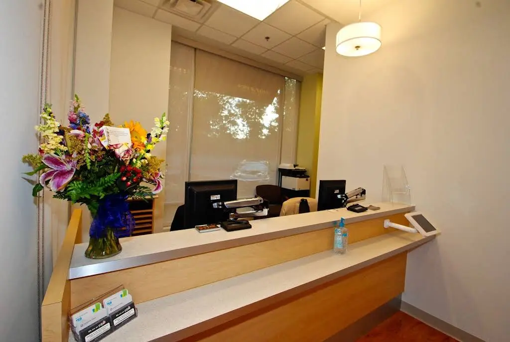Johnson Ferry Dentistry - Professional dental clinic exterior with modern facilities