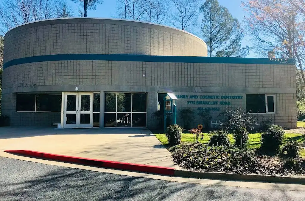 Briarcliff Dental Group - Professional dental clinic exterior with modern facilities