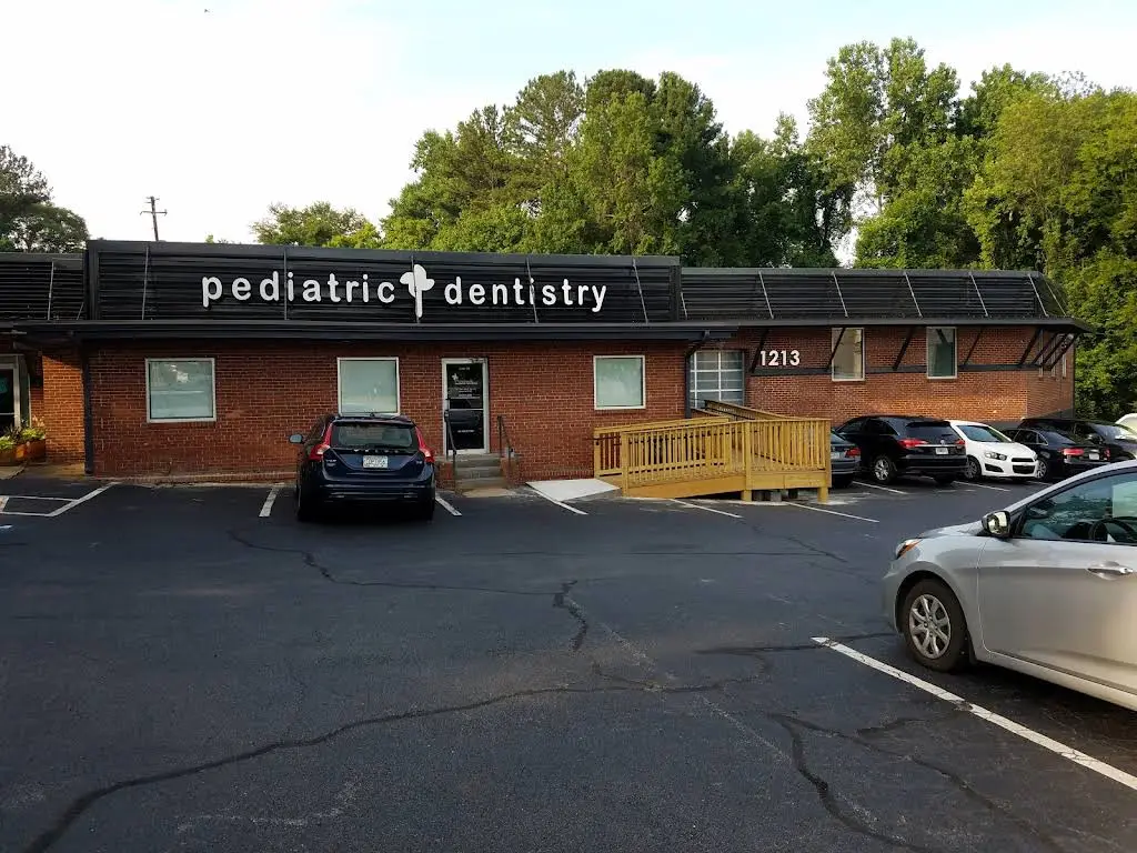 Morningside Pediatric Dentistry - Professional dental clinic exterior with modern facilities