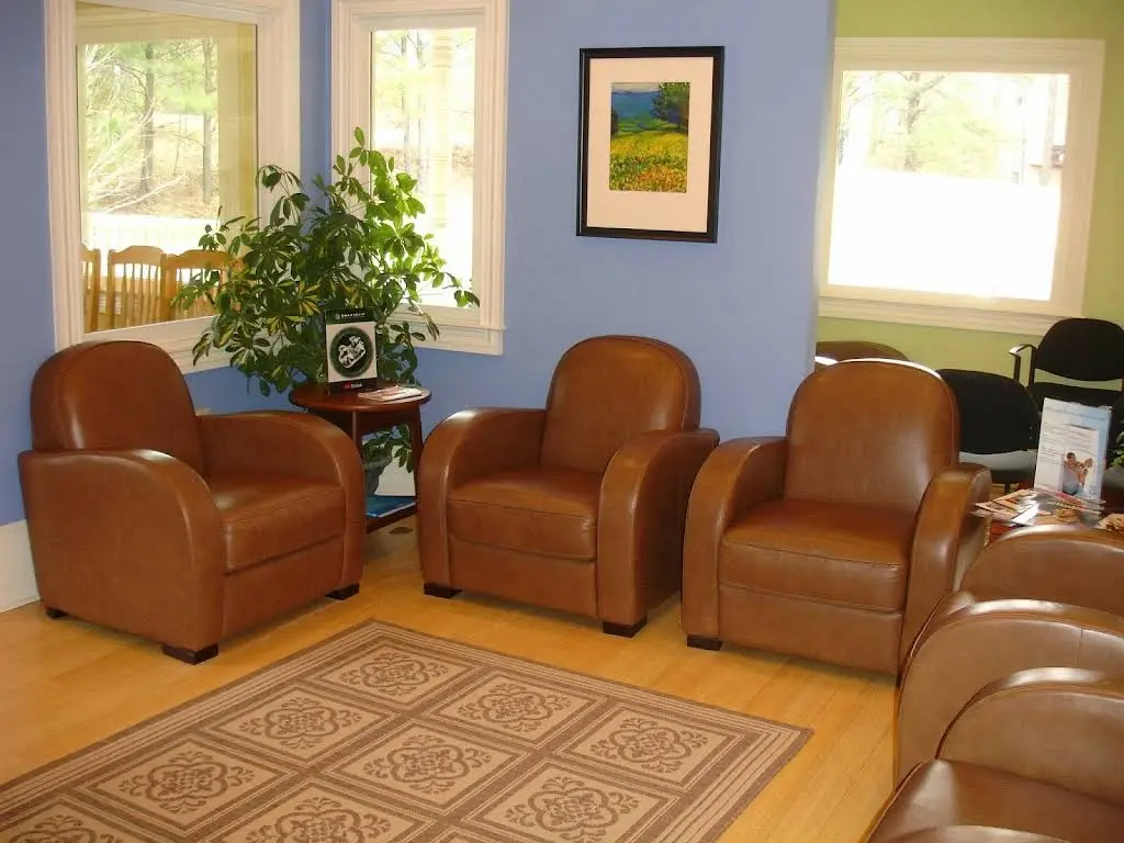 Legacy Orthodontics - Professional dental clinic exterior with modern facilities