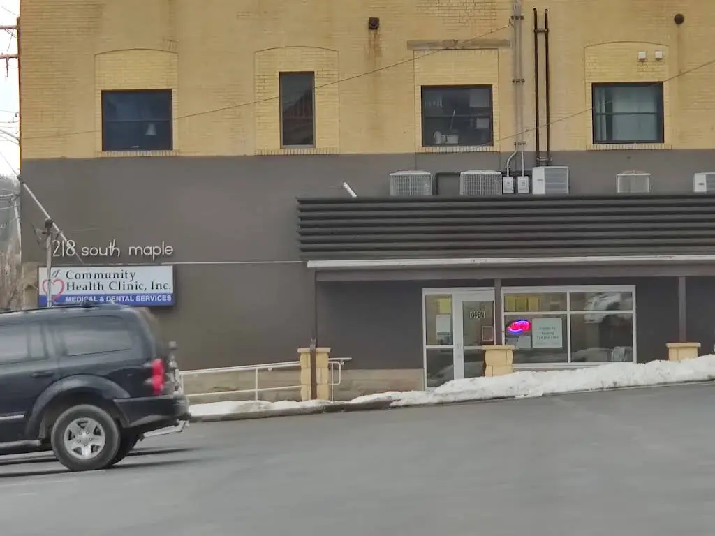 Community Health Clinic, Inc. - Professional dental clinic exterior with modern facilities
