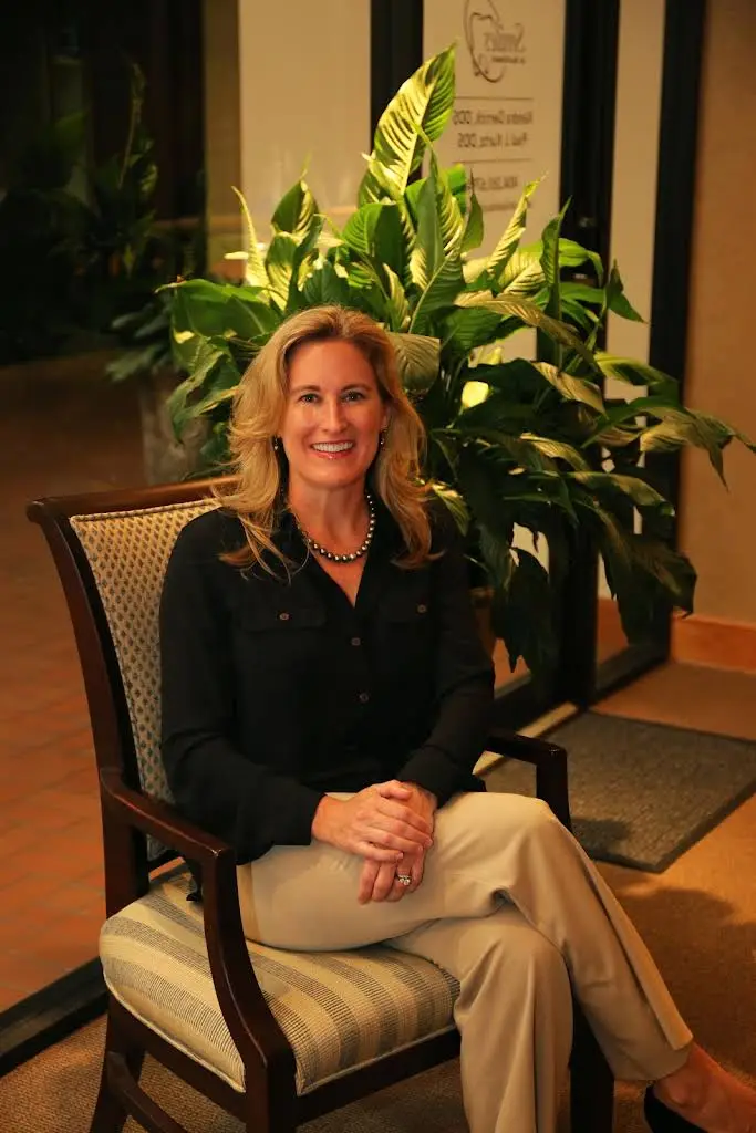 Smiles in Buckhead - Professional dental clinic exterior with modern facilities