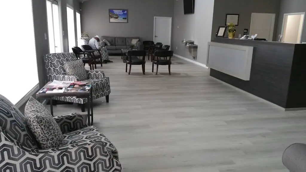 Harmony Dental Associates - Professional dental clinic exterior with modern facilities