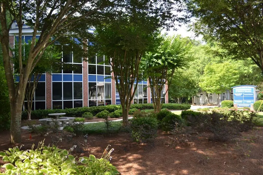 Dentistry in Buckhead: Peter A. Pate, DDS - Professional dental clinic exterior with modern facilities