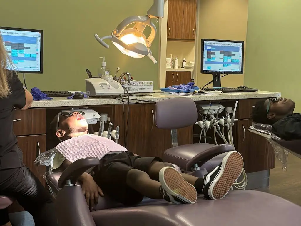 East Cobb Dentistry For Kids - Professional dental clinic exterior with modern facilities