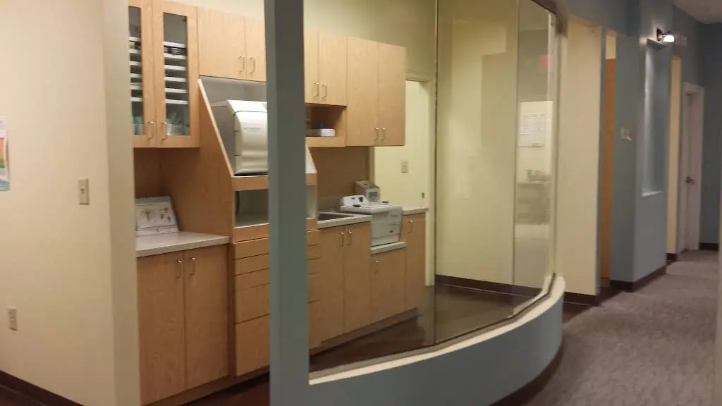 All Dental Care - Professional dental clinic exterior with modern facilities