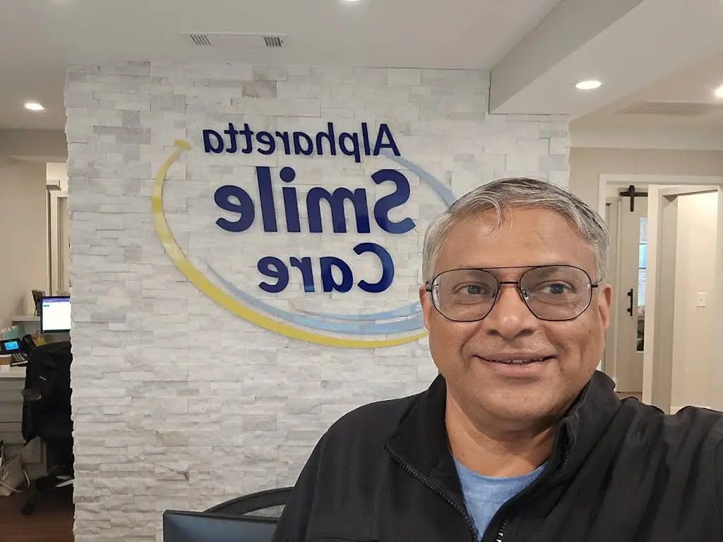 Alpharetta Smile Care: Dr. Doug Worful