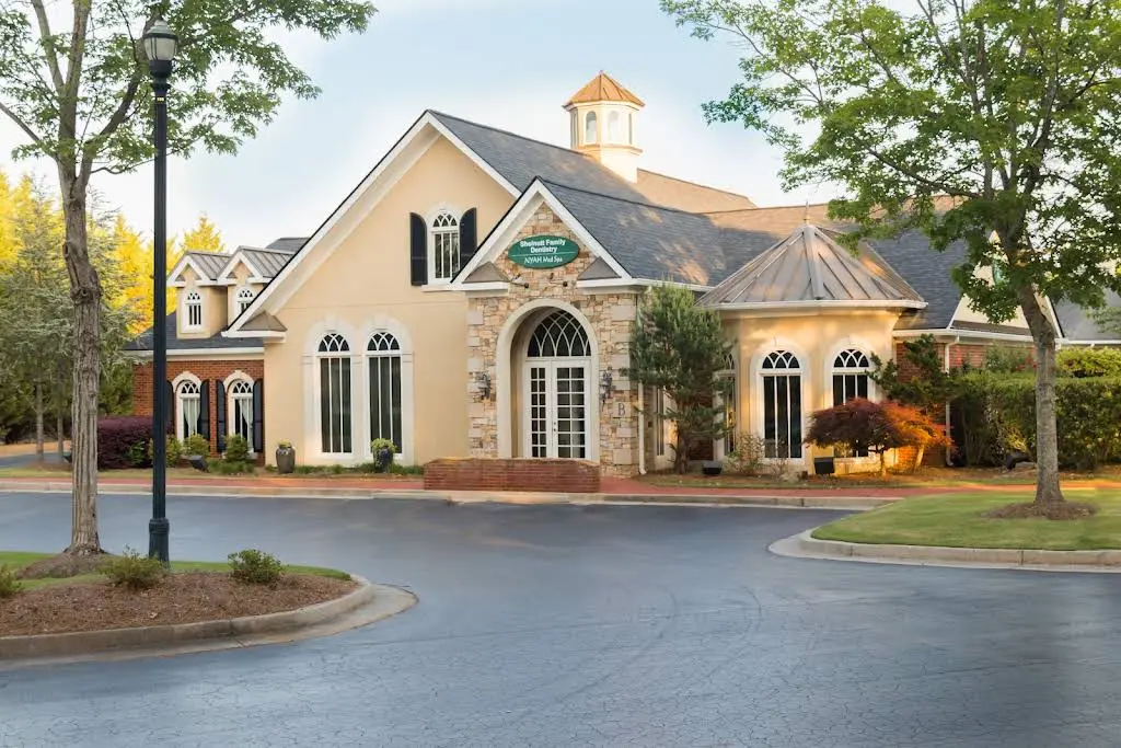 Shelnutt Family Dentistry - Professional dental clinic exterior with modern facilities