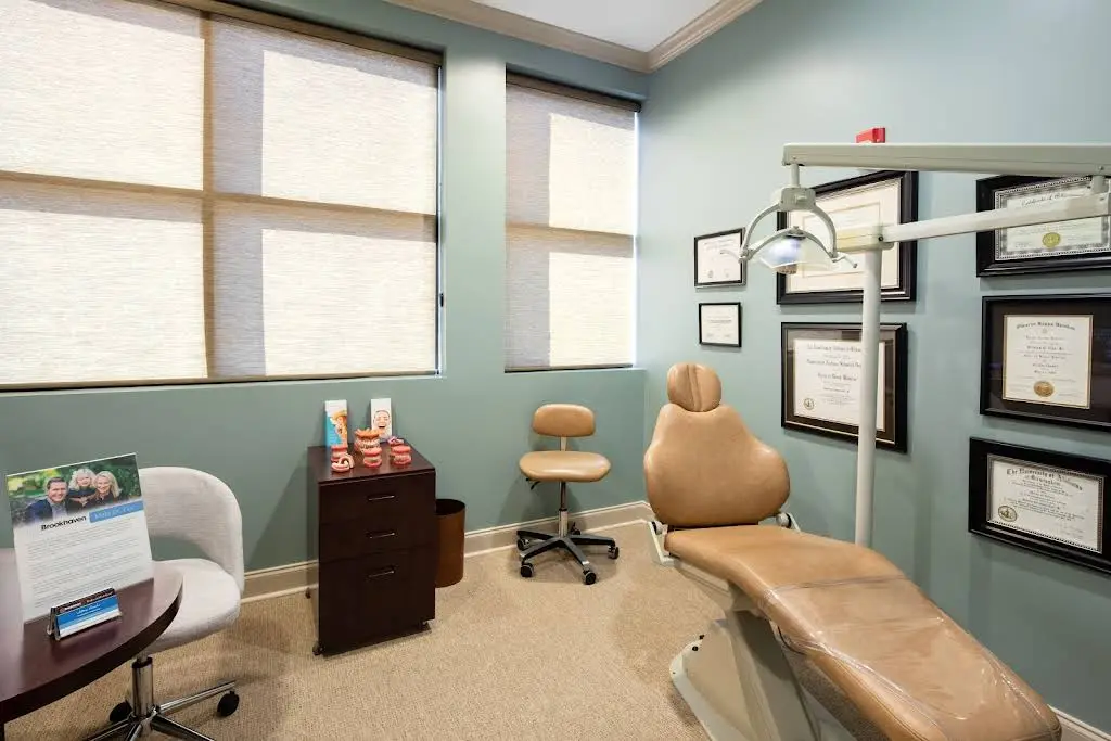 Brookhaven Orthodontics - Professional dental clinic exterior with modern facilities