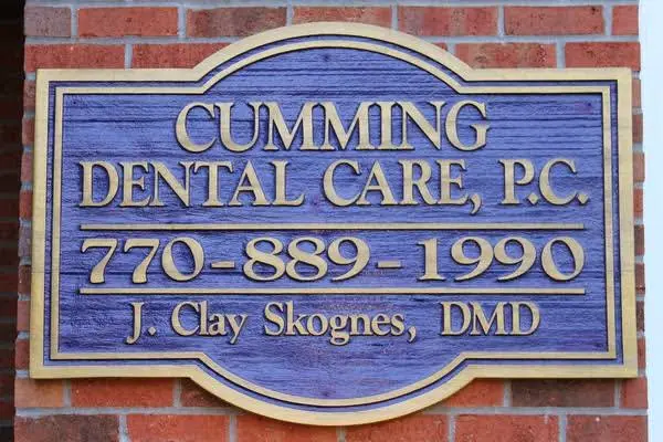 Cumming Dental Care - Professional dental clinic exterior with modern facilities