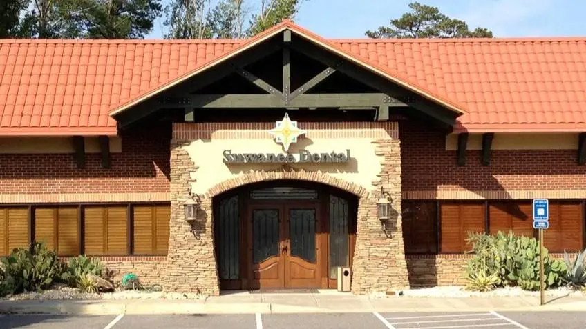 Suwanee Dental Care - Professional dental clinic exterior with modern facilities