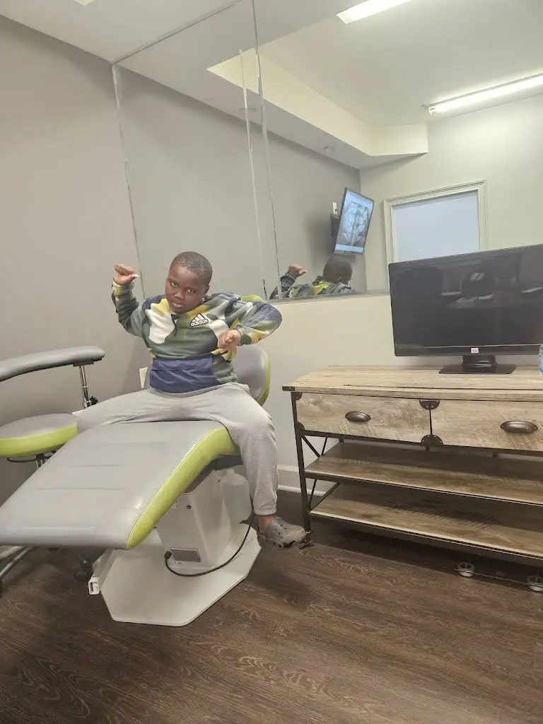 Smiles For Kids Dental - Professional dental clinic exterior with modern facilities