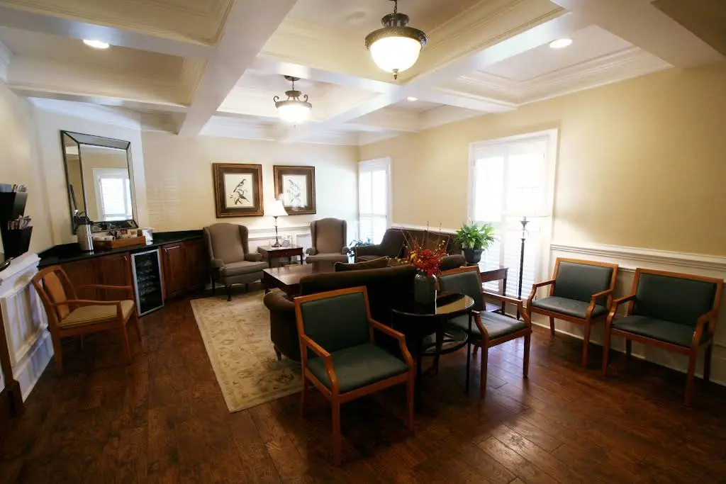 Pafford & Browning - Professional dental clinic exterior with modern facilities