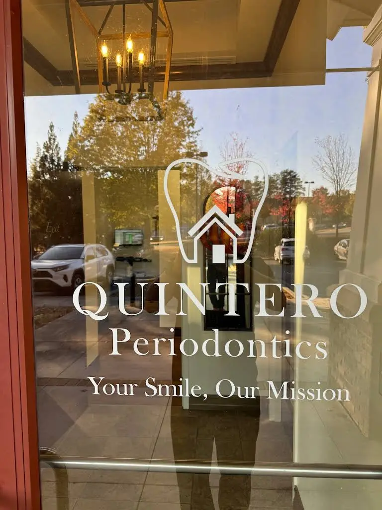 Quintero Periodontics