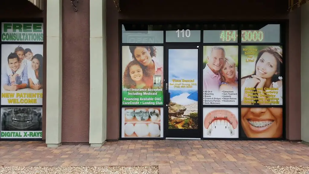 Vista Dental - Professional dental clinic exterior with modern facilities