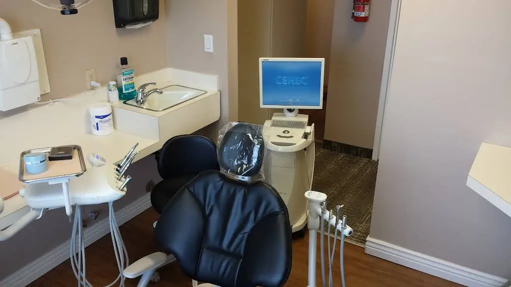 Copper Leaf Dental - Professional dental clinic exterior with modern facilities