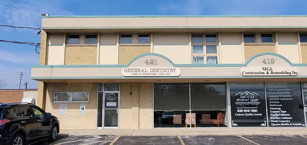 Itasca Dental - Professional dental clinic exterior with modern facilities