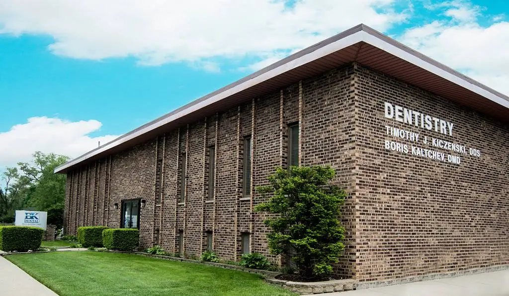 BK Dental Boris Kaltchev DMD - Professional dental clinic exterior with modern facilities