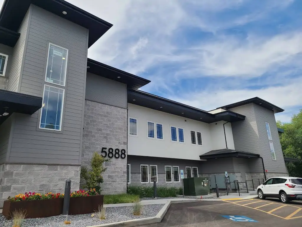 Nelson and Tillmann Family Dentistry - Professional dental clinic exterior with modern facilities
