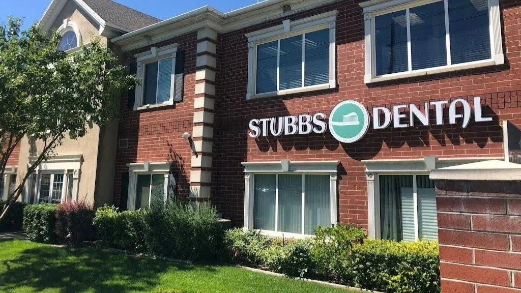 Stubbs Dental Implant Center - Professional dental clinic exterior with modern facilities