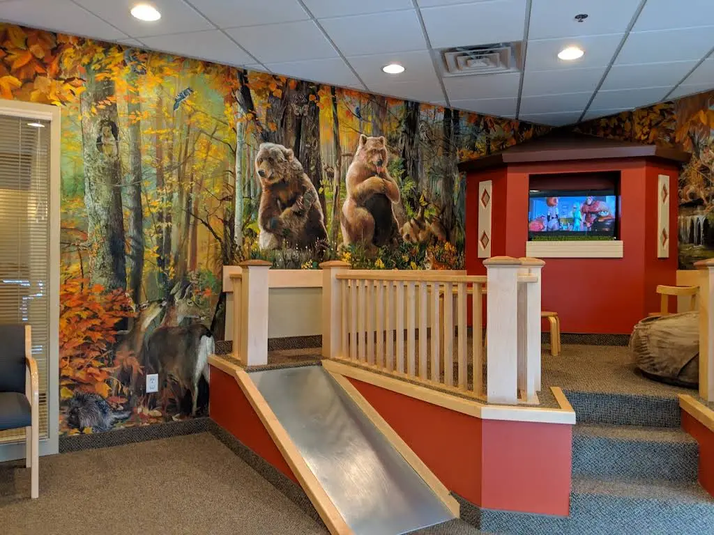 Creek Road Orthodontics & Pediatric Dentistry - Professional dental clinic exterior with modern facilities