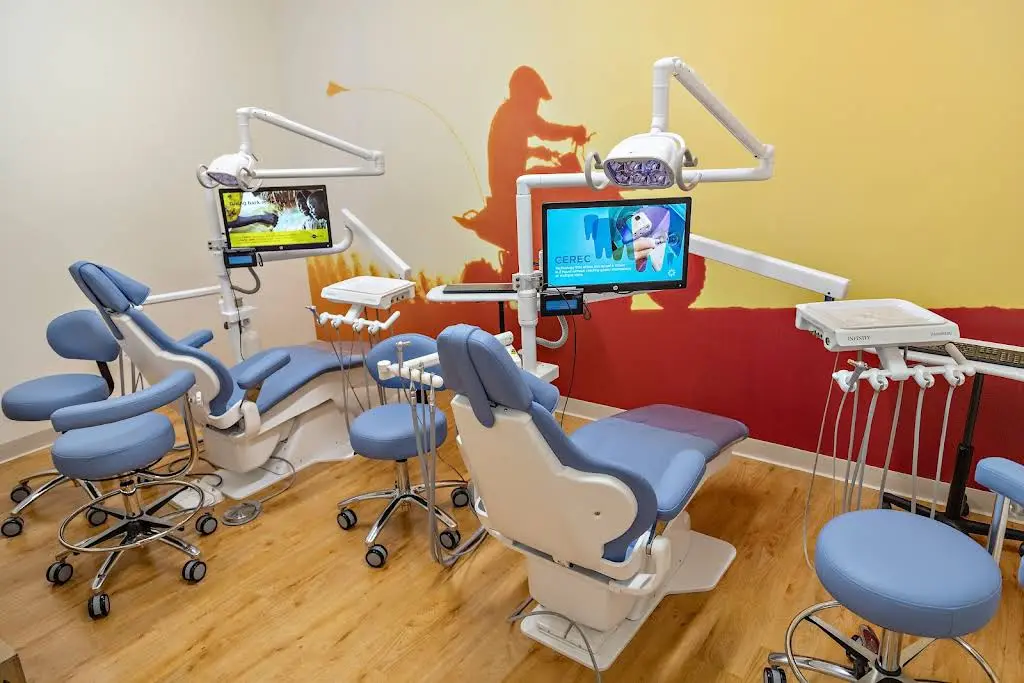 My Kid's Dentist and Orthodontics - Professional dental clinic exterior with modern facilities