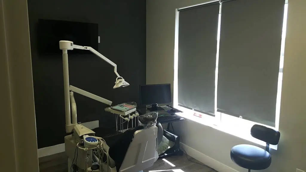 Smiles 4U Dental