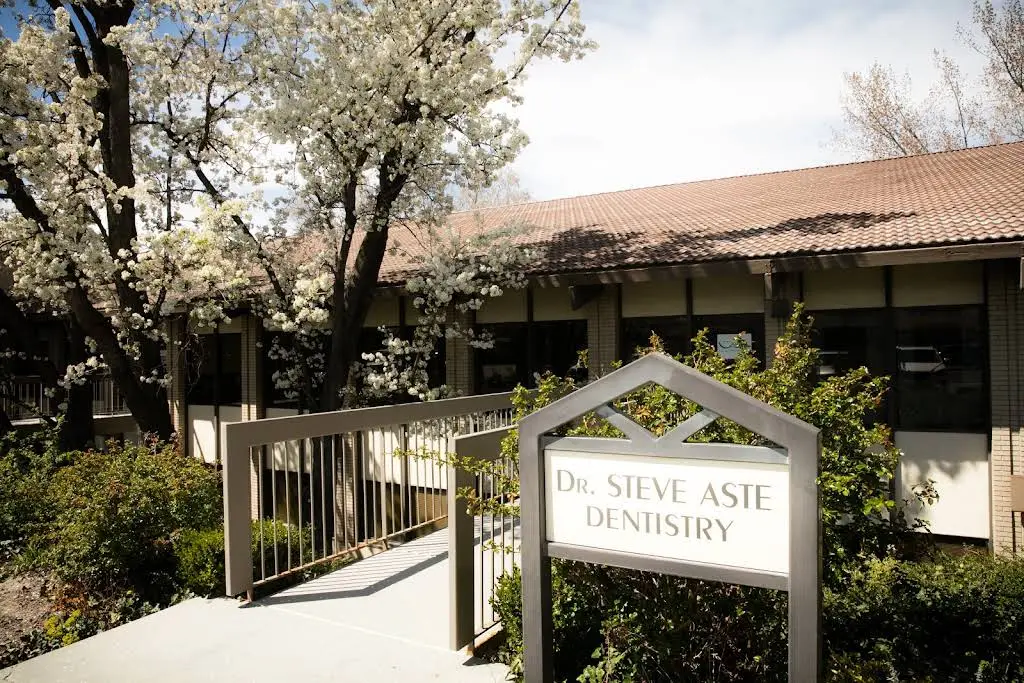 Aste Dentistry - Professional dental clinic exterior with modern facilities