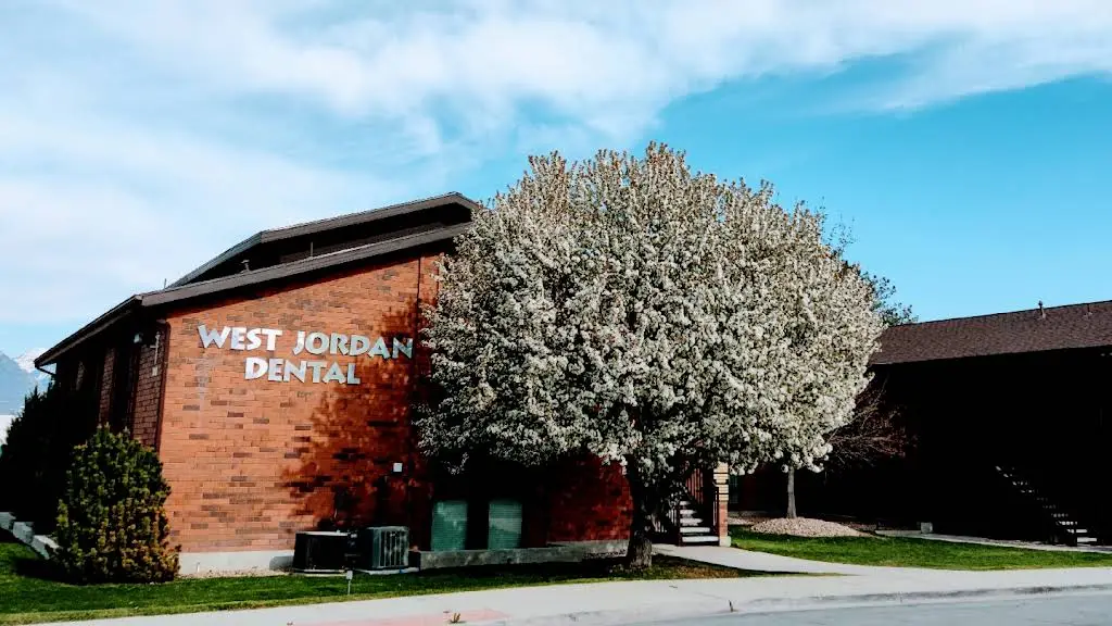 West Jordan Dental - Professional dental clinic exterior with modern facilities