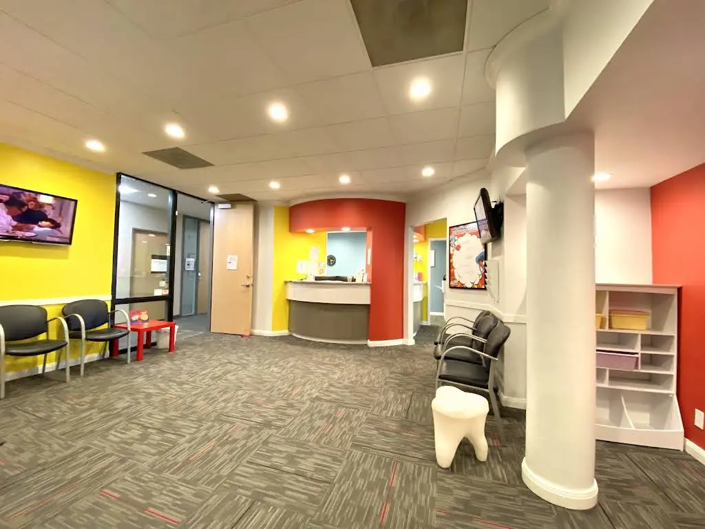 Burg Children's Dentistry & Orthodontics - Professional dental clinic exterior with modern facilities