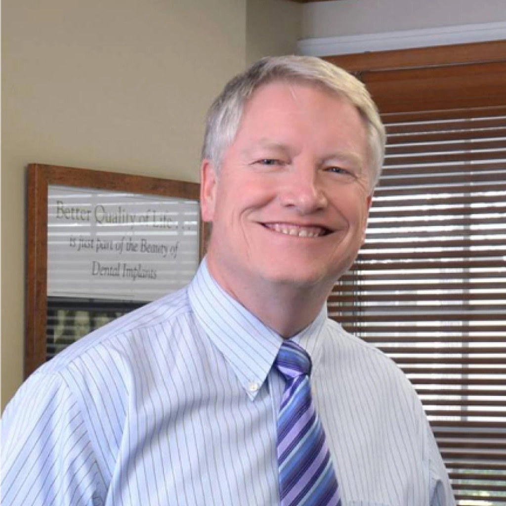 Salt Lake Implants & Periodontics - Professional dental clinic exterior with modern facilities